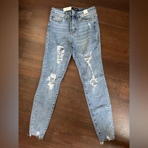 Judy Blue Skinny Blue Distressed Jeans 3/26